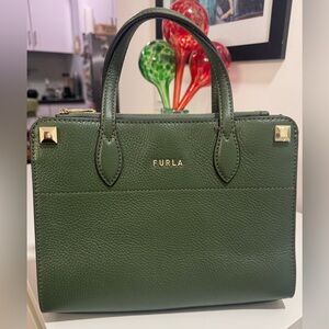 👉 Furla Aphrodite Pebbled Leather Tote Crossbody – Sage Green, Barely Used